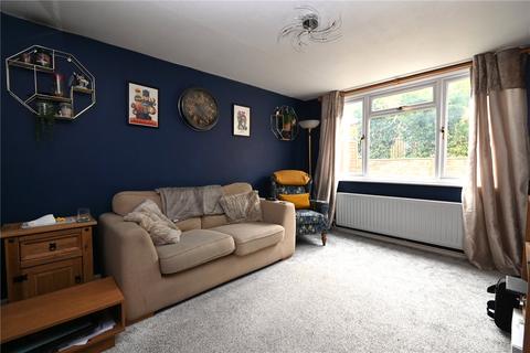 3 bedroom terraced house to rent, Normanton Road, Basingstoke, Hampshire, RG21