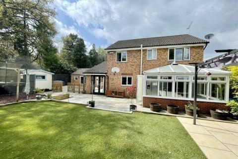 5 bedroom detached house for sale, Summer Fields, Verwood, BH31 6LG