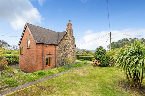 2 bedroom cottage for sale, Doddington, Hopton Wafers DY14 0NL