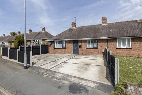 2 bedroom semi-detached bungalow for sale, Coney Hill, Beccles NR34