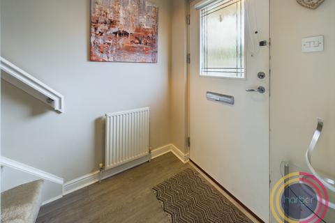 43 Bathlin Crescent, Glasgow, G69 0NE
