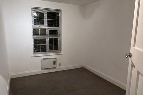 2 bedroom flat to rent, Kingston, KT2