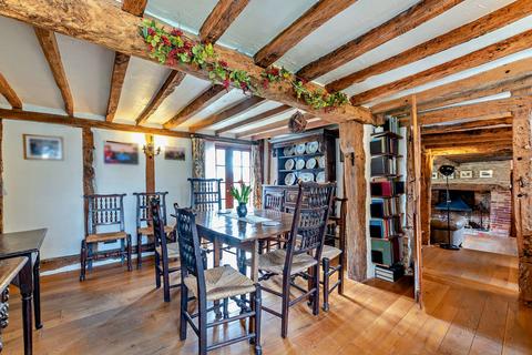 4 bedroom cottage for sale, High Street, Oxford OX44