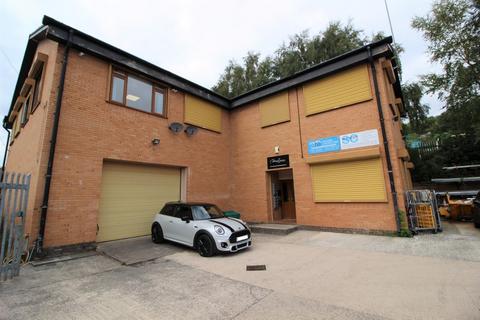 Property to rent, Dinting Lane Industrial Estate, Glossop SK13