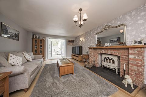 4 bedroom semi-detached house for sale, Gun Hill, Heathfield