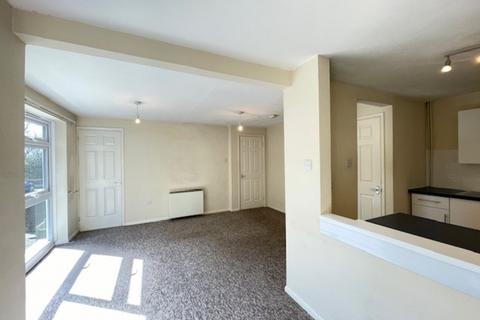 2 bedroom maisonette to rent, POUND HILL