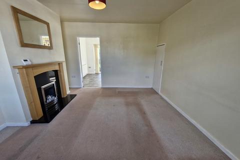 3 bedroom terraced house to rent, Springfield Rise, Leeds LS18