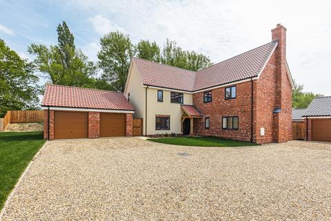 5 bedroom detached house for sale, Hales, Norwich