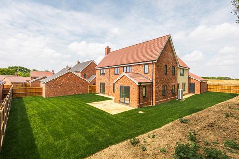 5 bedroom detached house for sale, Hales, Norwich