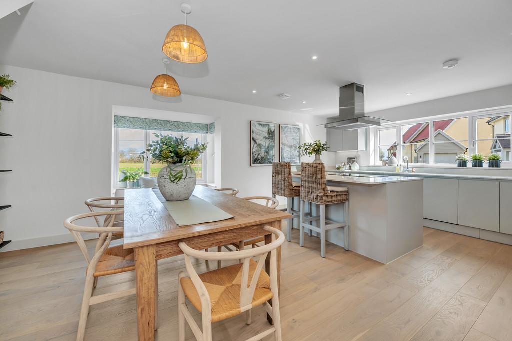 Attractive New Home in Mattishall 3 bed detached house for sale £540,000