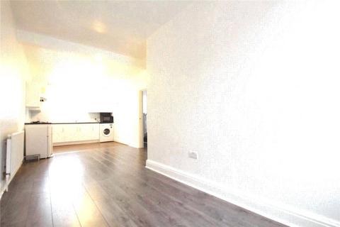 3 bedroom duplex to rent, Settles Street, London, E1