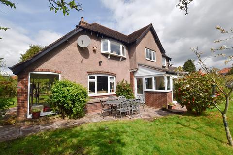 3 bedroom detached house for sale, Salisbury Road, Market Drayton