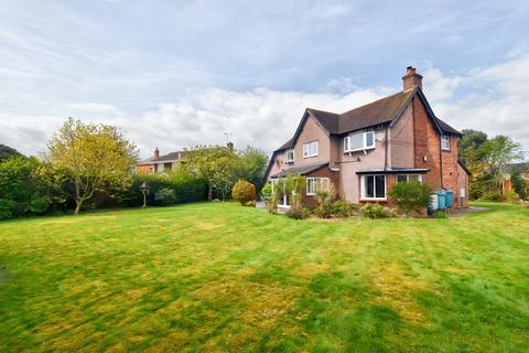 3 bedroom detached house for sale, Salisbury Road, Market Drayton