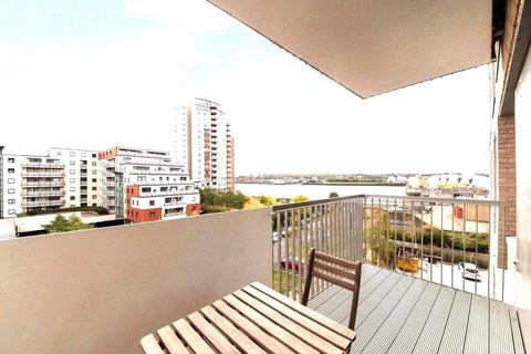2 bedroom apartment to rent, Waterside Heights, Royal Docks, London, E16