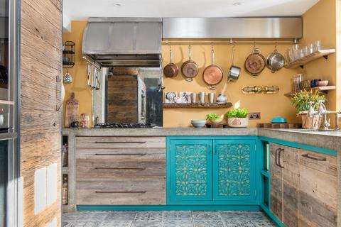 6 bedroom townhouse for sale, Oxford Street, Woodstock OX20