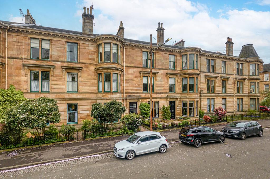 Shields Road, Pollokshields, Glasgow 4 bed apartment for sale £410,000