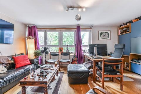 22 Culvert Road, London, SW11 5BD