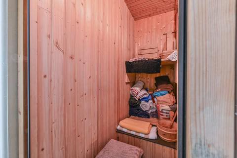 22 Culvert Road, London, SW11 5BD