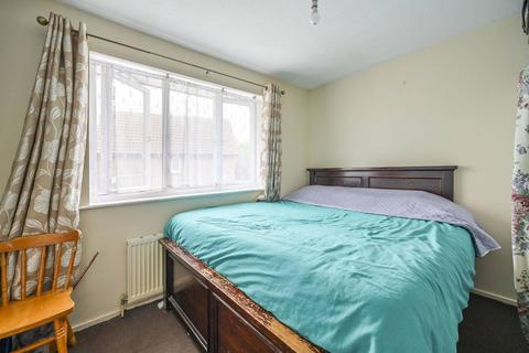 2 bedroom end of terrace house for sale, Bowers Walk, EPC, Beckton, London, E6