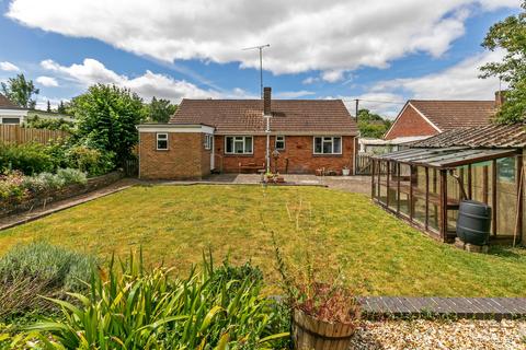 2 bedroom detached bungalow for sale, Springvale Road, Winchester, SO23