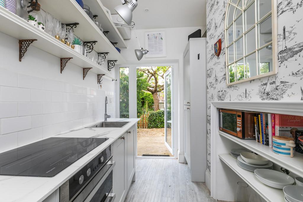 Belgarum - 8 Eastgate Street SO23 8 EB-9