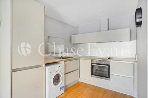 1 bedroom apartment to rent, Crowngate House, Hereford Road, Bow E3