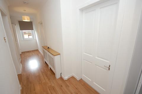 3 bedroom flat for sale, Carnock Road, Glasgow, City of Glasgow, G53 5JN