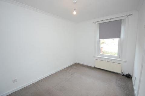 32 Carnock Road, Glasgow, G53 5JN
