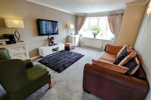 3 bedroom detached house for sale, Lynn Avenue, Talke, Stoke-on-Trent