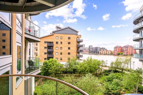 1 bedroom apartment to rent, Orbis Wharf, London SW11