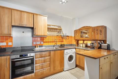1 bedroom apartment to rent, Orbis Wharf, London SW11