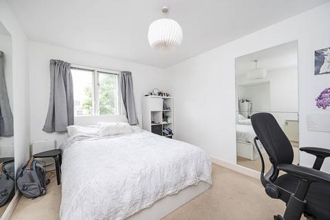 2 bedroom flat for sale, Durward Street, Shoreditch, London, E1