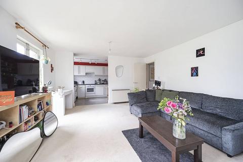 2 bedroom flat for sale, Kempton Court, Durward Street, Whitechapel, London, E1