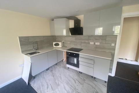 1 bedroom flat to rent, Western Road, Southall