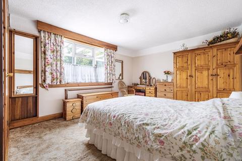 3 bedroom detached bungalow for sale, St. Johns Walk, St. Ives TR26