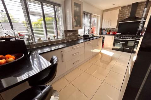 4 bedroom detached house for sale, Jockey Road, Sutton Coldfield, B73 5DE