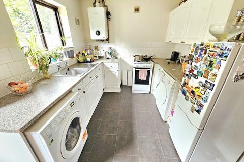 2 bedroom bungalow for sale, Goldieslie Close, Sutton Coldfield, B73 5PS
