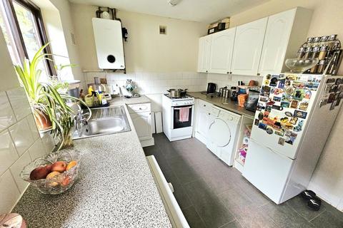 2 bedroom bungalow for sale, Goldieslie Close, Sutton Coldfield, B73 5PS