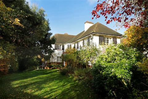 36 Ernle Road, London, SW20 0HJ