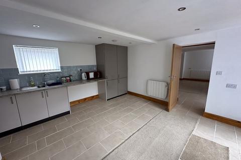 4 bedroom detached house for sale, Bontnewydd, Gwynedd