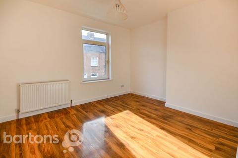 2 bedroom terraced house to rent, Co-Operative Street, Goldthorpe