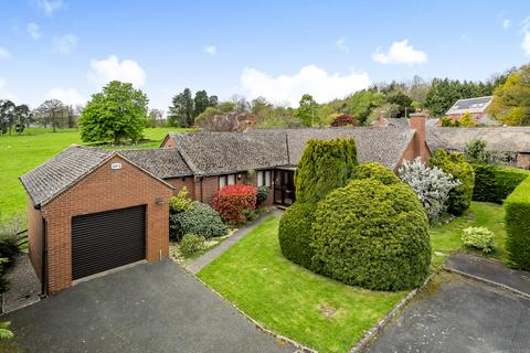 3 bedroom detached bungalow for sale, Oswestry SY10