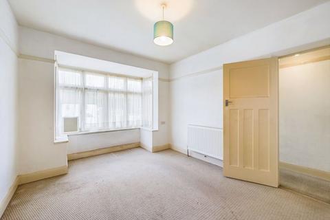 188 Croydon Road, Caterham, CR3 6QF