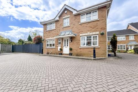 3 bedroom semi-detached house for sale, Foley Court, Streetly, Streetly, Sutton Coldfield, B74 3TG
