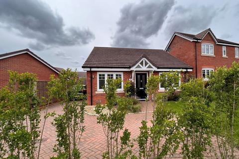 1 bedroom detached bungalow for sale, Leasowe Road, Walsall Wood, WS9 9BU