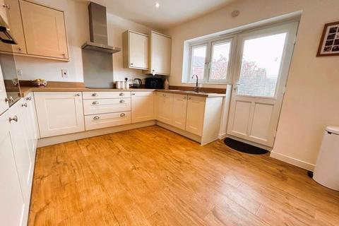 1 bedroom detached bungalow for sale, Leasowe Road, Walsall Wood, WS9 9BU
