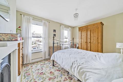 2 bedroom terraced house for sale, Pymmes Road, Palmers Green N13