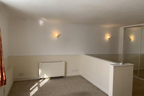 Studio to rent, Mariners Court, Bridgwater TA6