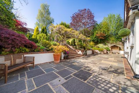 16 Warren Road, Orpington, BR6 6HY