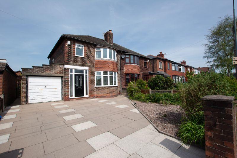 Henfold Road, Astley M29 7EX 3 bed semidetached house for sale £275,000